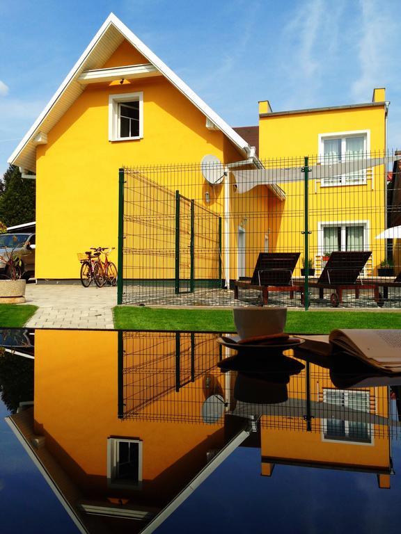 Villa Sipeky Senec Luaran gambar